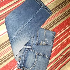 Men's Wrangler 20x 35x34 Bootcut Jean